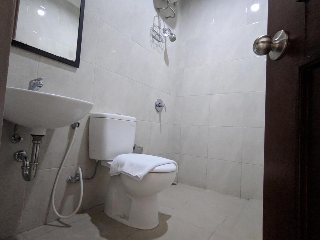 มาย โฮม บาย แฟลต06 Bed & Breakfast จาการ์ตา ภายนอก รูปภาพ